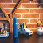 008072-Garrafa-Color-500ml-Sortida-Azul-Amb-1.jpg