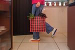 002460-Sacola-Xadrez-Mor-39cm-Sortido-Carmim-Amb-2