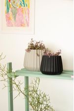 50005041-Vaso-Cachepot-Wave-37cm-Branco-Antigo-Amb-2