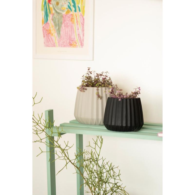 50005041-Vaso-Cachepot-Wave-37cm-Branco-Antigo-Amb-2