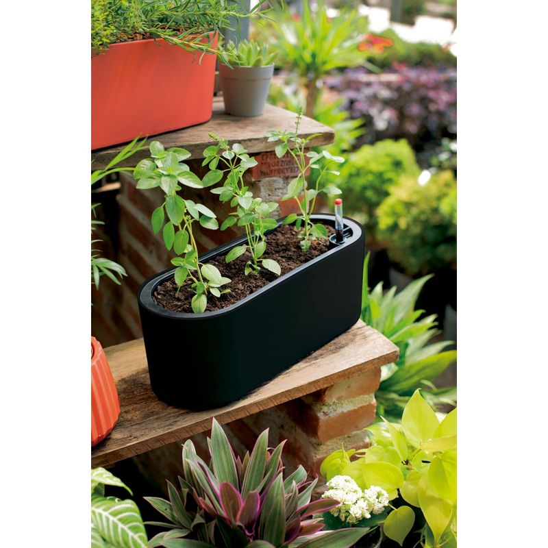 50005113-Vaso-Jardineira-42cm-Preto-Amb-1