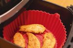 008571-Forma-De-Silicone-Airfryer-19cm-Amb-2
