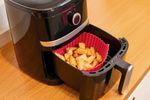 008572-Forma-De-Silicone-Airfryer-22cm-Amb-2