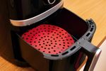 008573-Forro-Silicone-Red-Airfryer-19cm-Amb-1