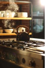007715-Chaleira-Wood-25L-Preta-Amb-5