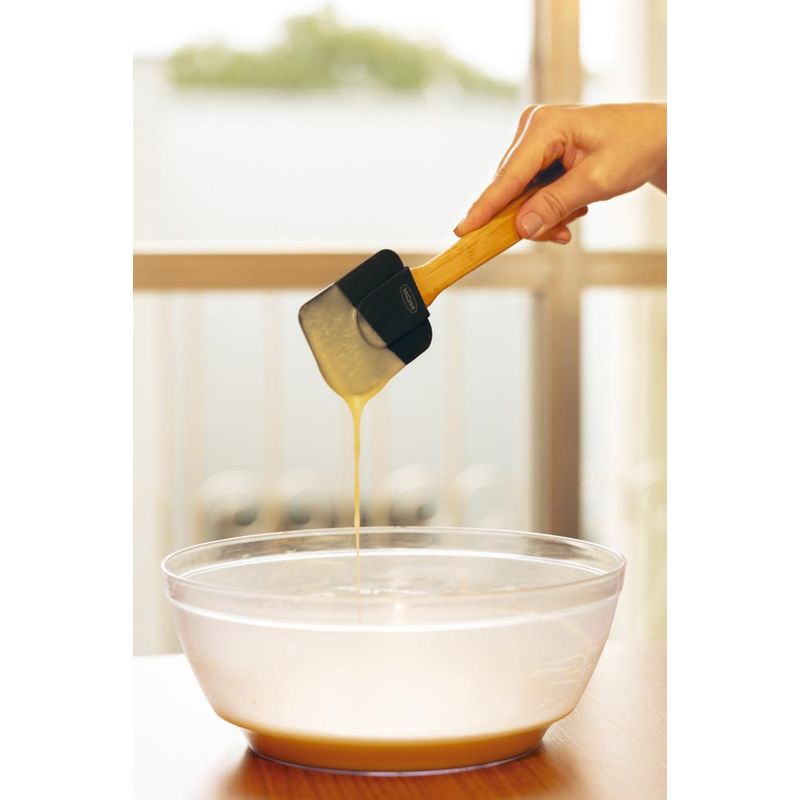 008459-Espatula-Reta-Silicone-Bamboo-Preto-Amb-4