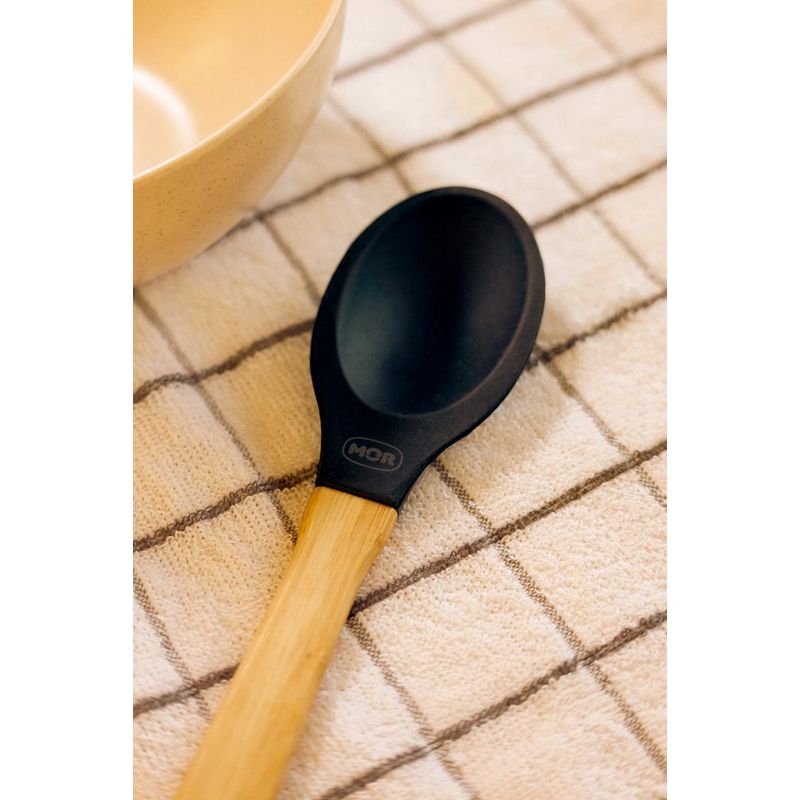 008461-Colher-Silicone-Bamboo-Preto-Amb-1