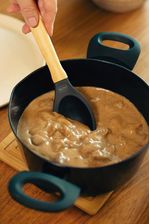 008461-Colher-Silicone-Bamboo-Preto-Amb-2