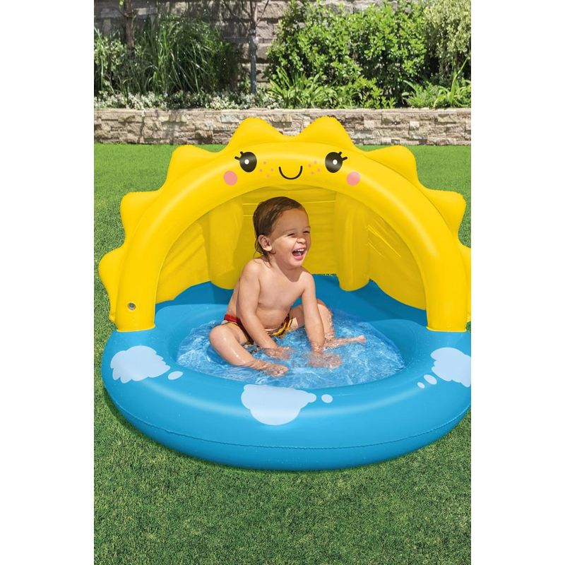 001617-Piscina-Inf-Combert-Sunny-Day-26L-Amb-3